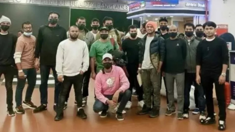 আরও ৩৯ বাংলাদেশিকে ফেরত পাঠাল যুক্তরাষ্ট্র